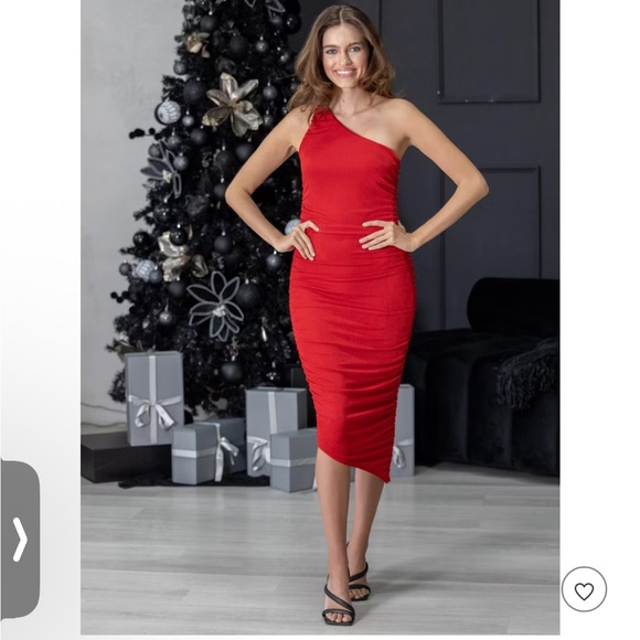 NWT 24Seven Elegant Red Ruched Body Con One-Shoulder Dress - Picture 5 of 10